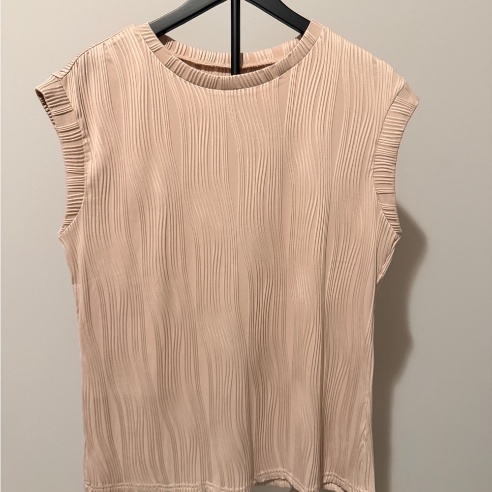 Elegant Cream Sleeveless Top
